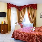 Il Cavalier D'arpino ホテル アルピーノ