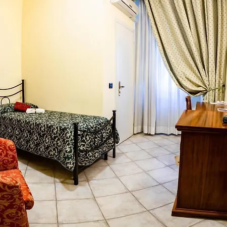 Il Cavalier D'arpino Otel Arpino