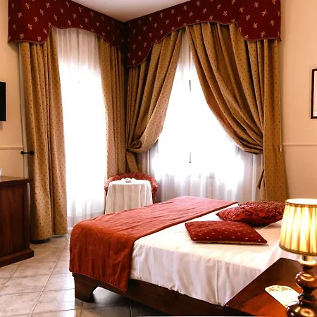 Il Cavalier D'arpino Otel 3*