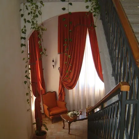 Il Cavalier D'arpino Hotel