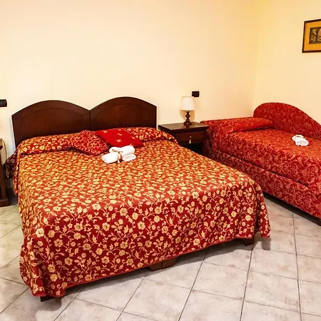 Il Cavalier D'arpino Otel 3*