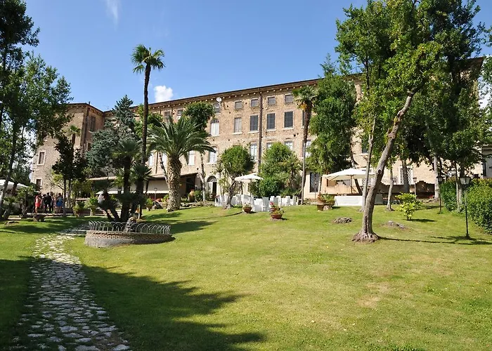 Szálloda Il Cavalier D'arpino 3*